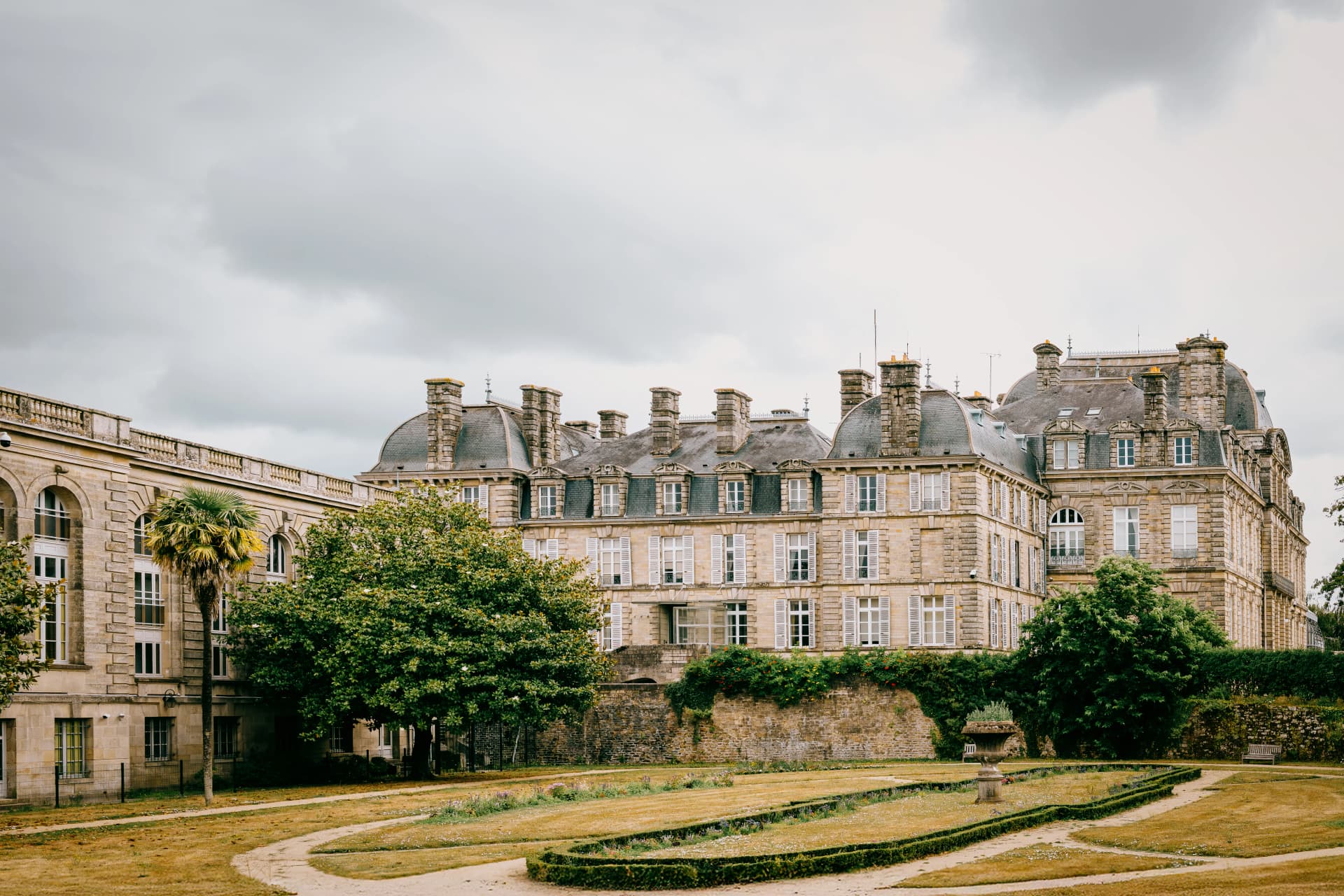 Logiciel de gestion pour domaine et salle de mariage : dates, devis de location, contrats